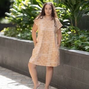 HANNAH DRESS HIBISCUS HAWAIIAN QUILT